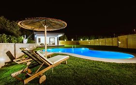 Chania Oasis With Heated Pool